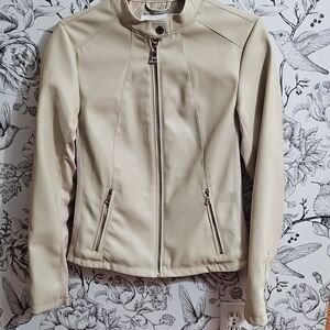 NWT Calvin Klein Women's Cream Faux Leather Moto Jacket